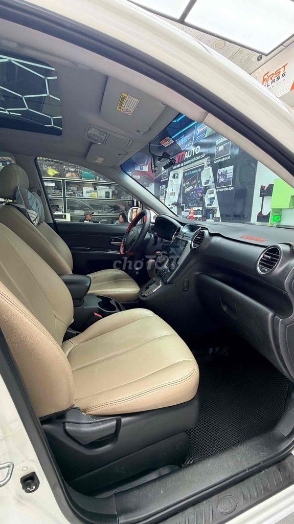 Kia Carens 2011 - ảnh 3