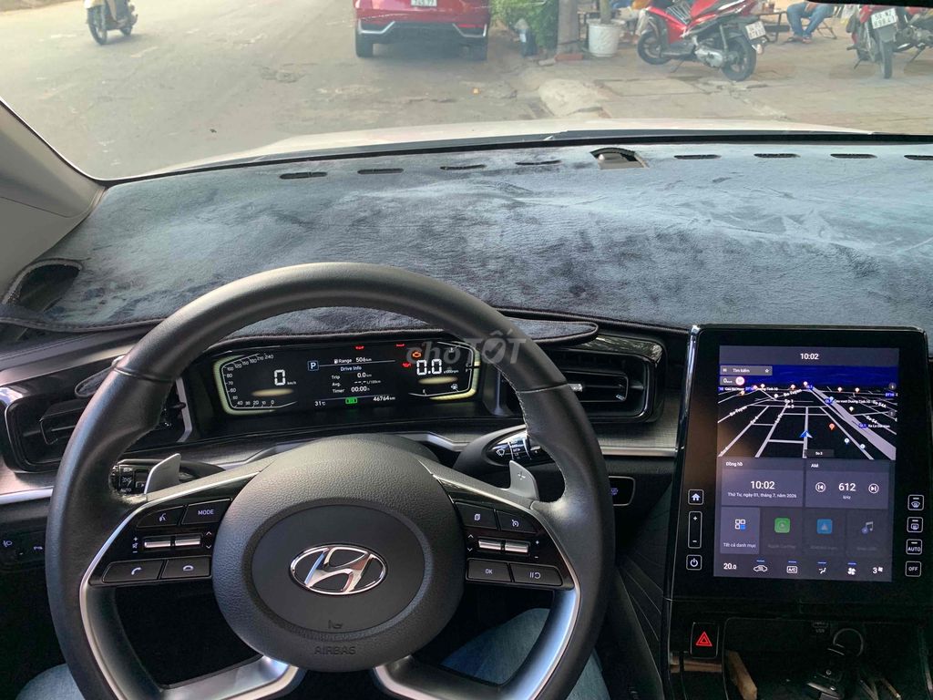 Hyundai Custin 2024 - ảnh 1