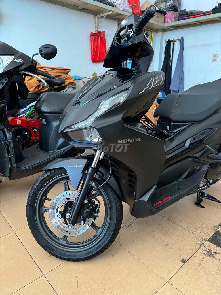 Honda Air Blade 2023 - ảnh 2
