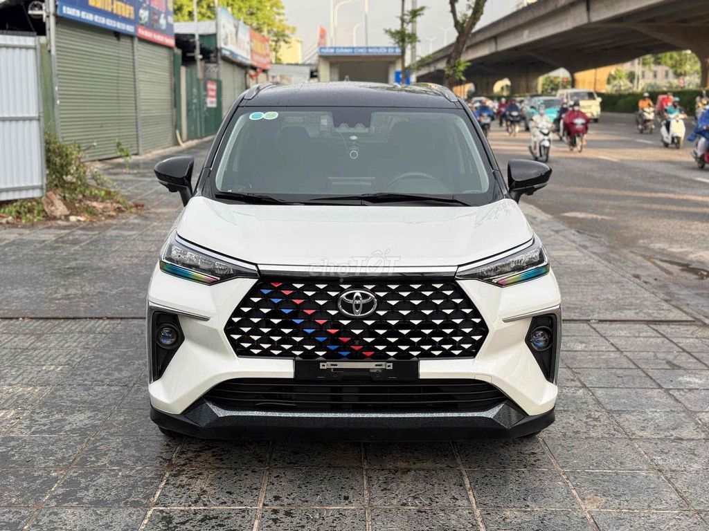 Toyota Veloz Cross 2022 - ảnh 1