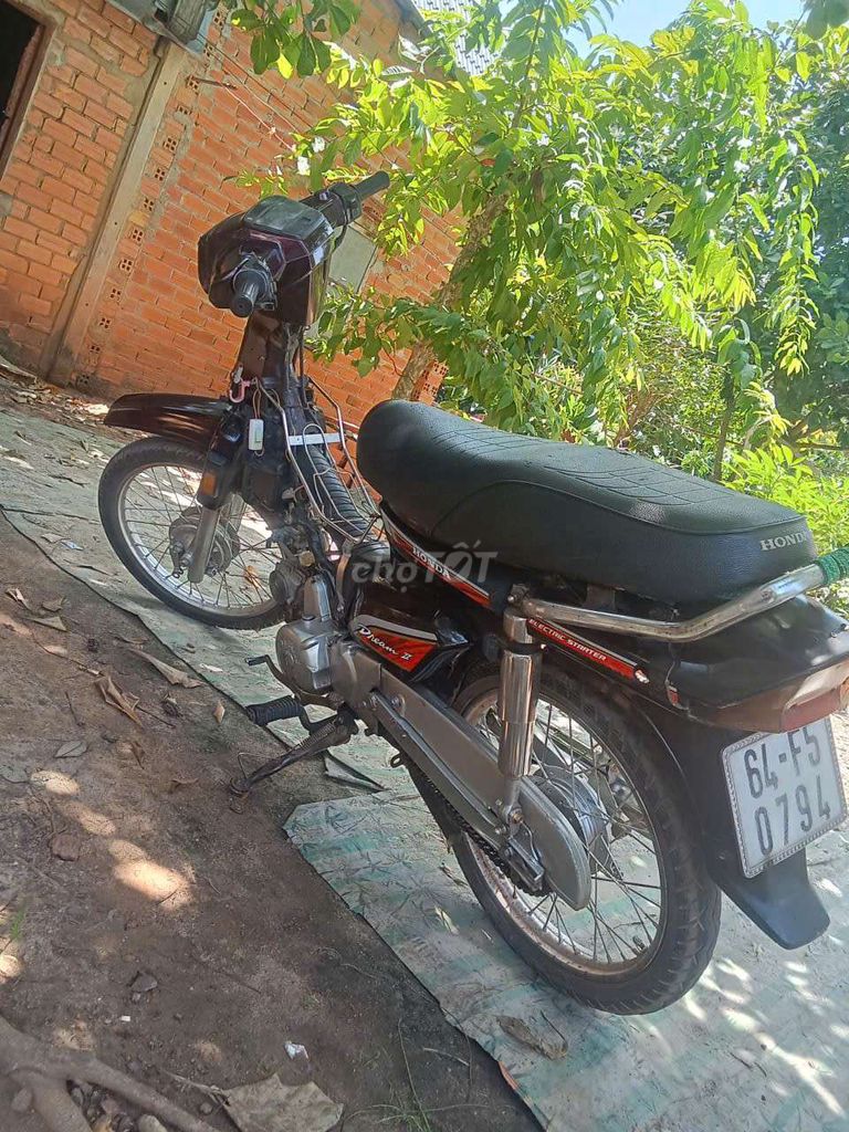 Honda Dream 2017 - ảnh 4