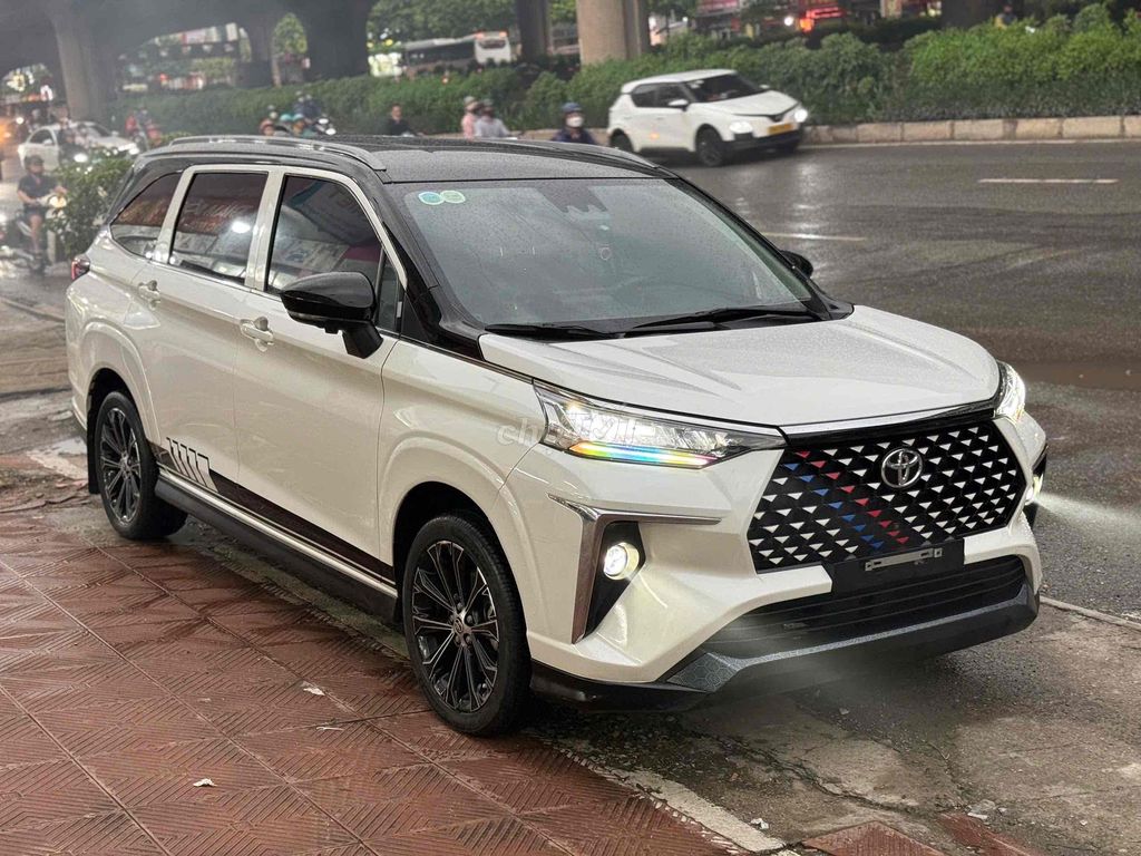 Toyota Veloz Cross 2022 - ảnh 1