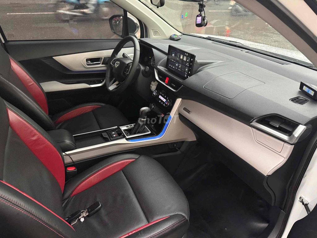 Toyota Veloz Cross 2022 - ảnh 4