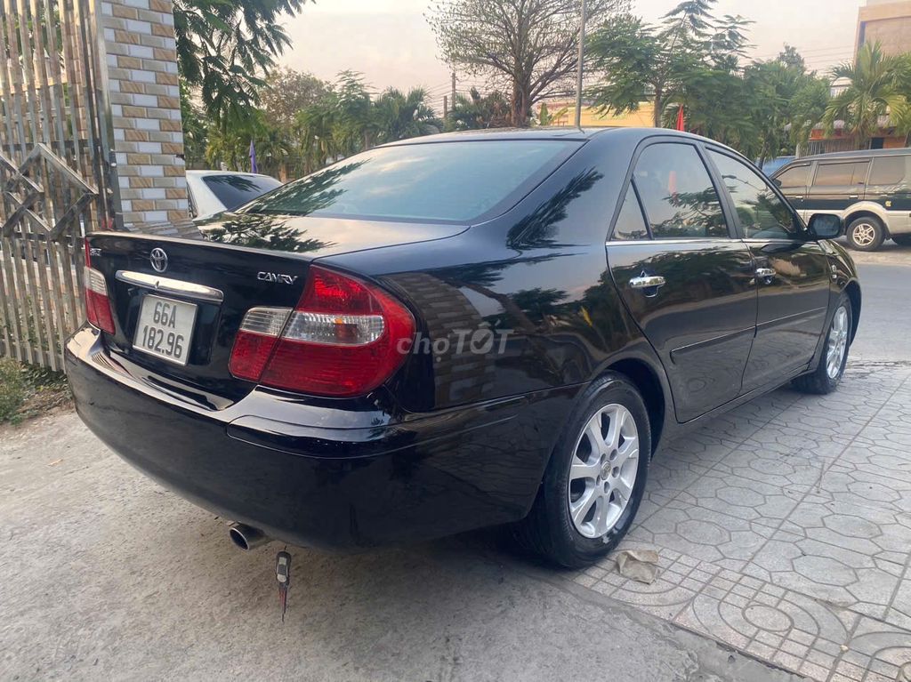 Toyota Camry 2003 - ảnh 3