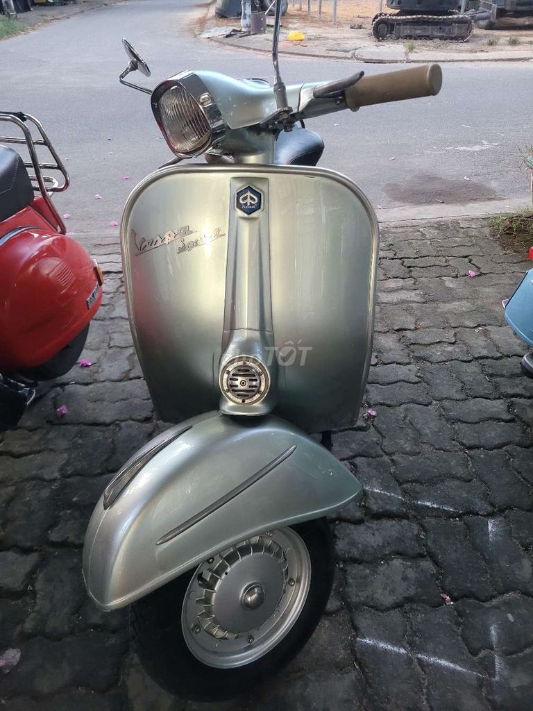 Piaggio - ảnh 1