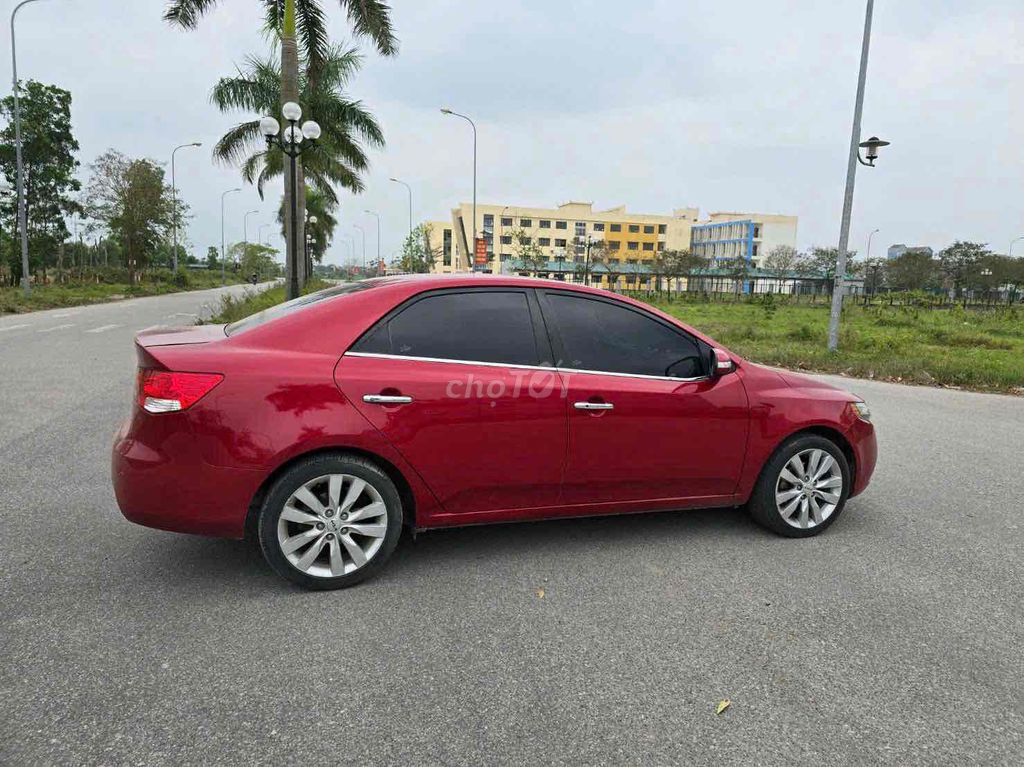 Kia Forte 2009 - ảnh 3