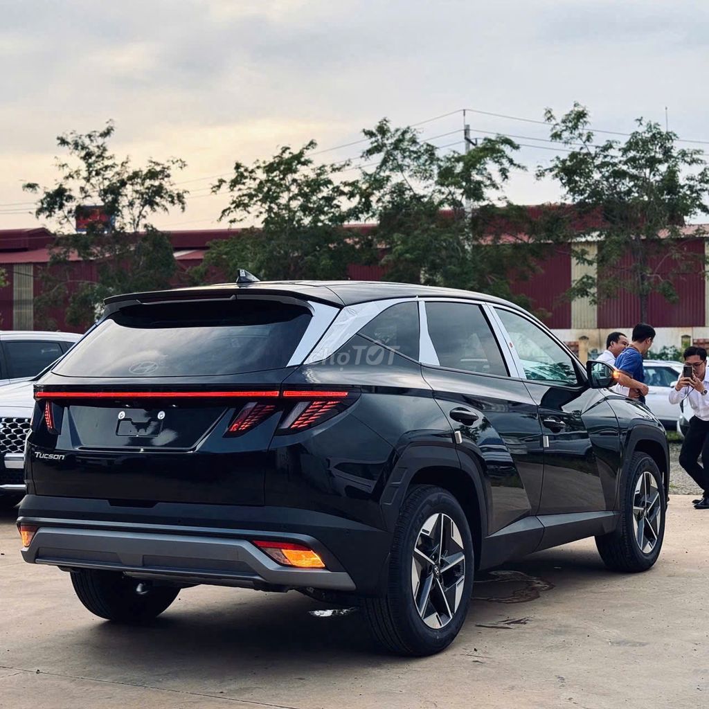 Hyundai - ảnh 3