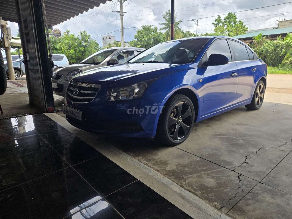 Chevrolet Lacetti 2009 - ảnh 1