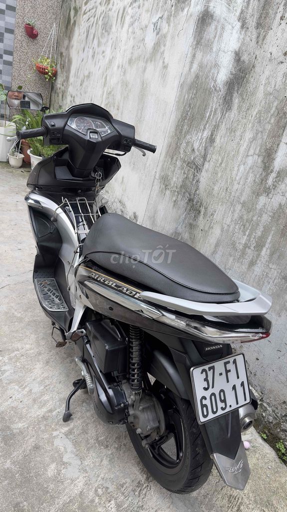 Honda Air Blade 2010 - ảnh 5