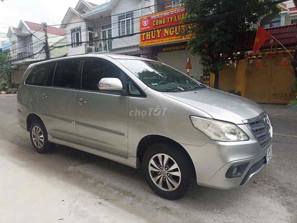 Toyota Innova 2015 - ảnh 2
