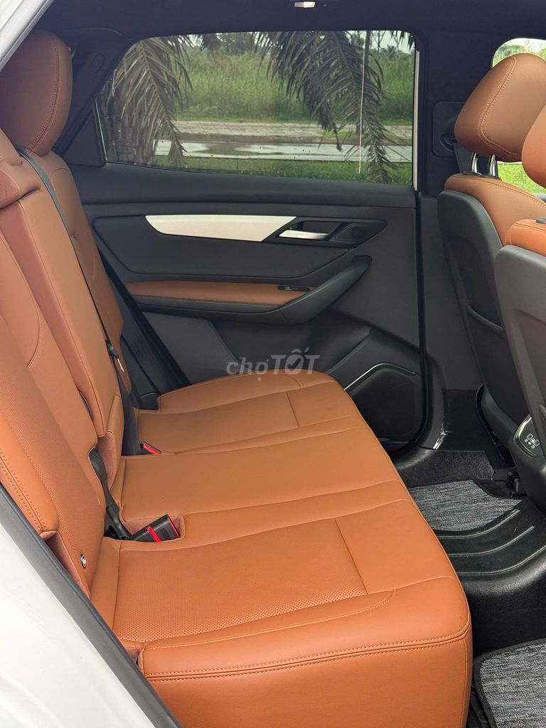 VinFast VF8 Plus 2025 - ảnh 2