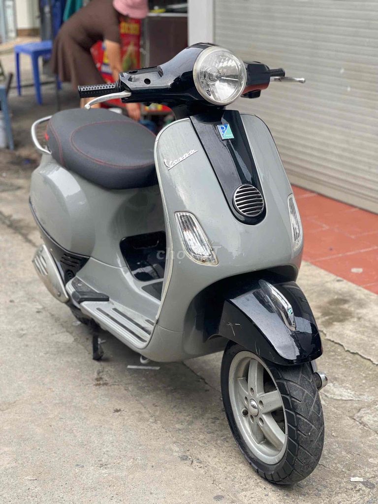 Piaggio Vespa 2013 - ảnh 5