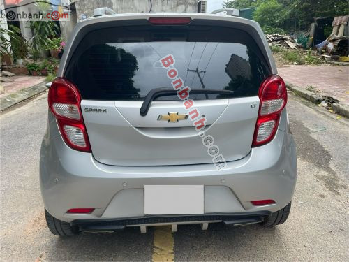 Chevrolet Spark 2018 - ảnh 4