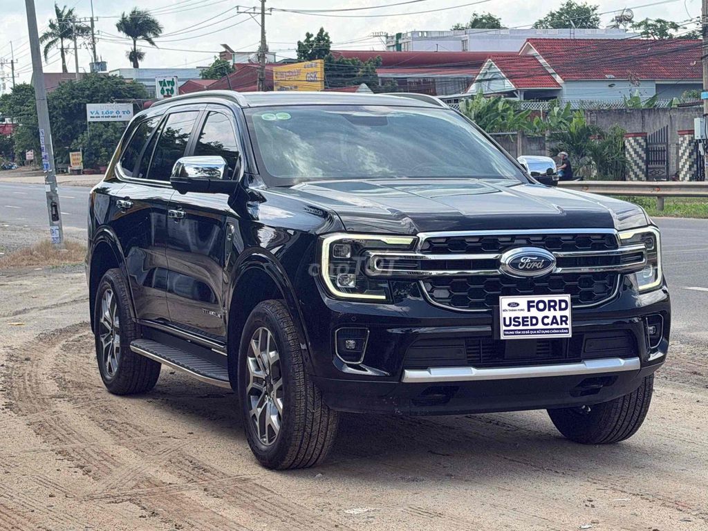 Ford Everest 2022 - ảnh 3