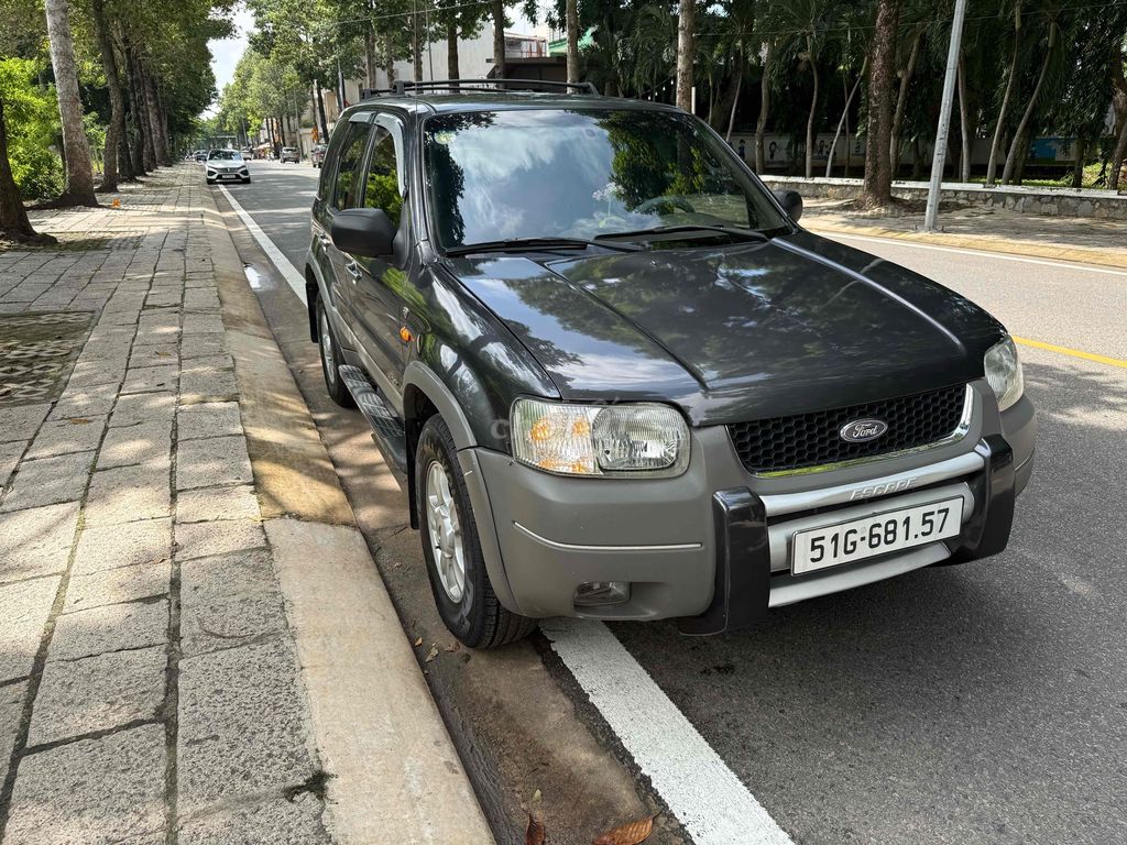 Ford Escape - ảnh 5