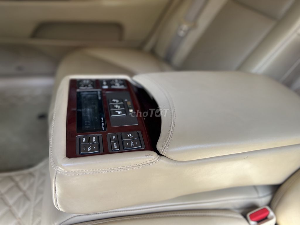 Lexus LS 2007 - ảnh 3