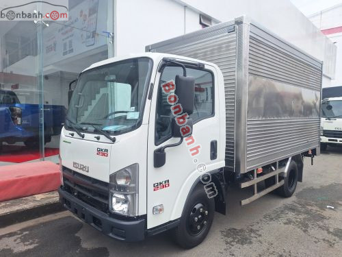 Isuzu 2024 - ảnh 1