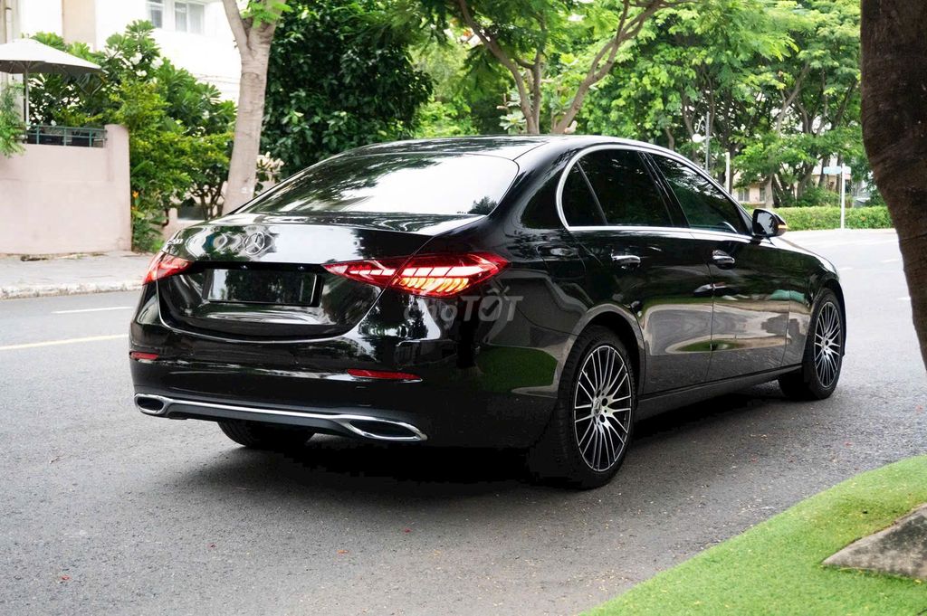 Mercedes-Benz 2023 - ảnh 4