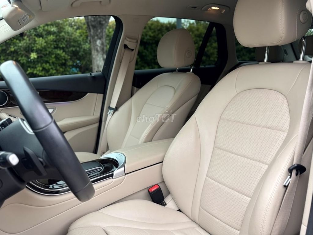 Mercedes-Benz 2022 - ảnh 4