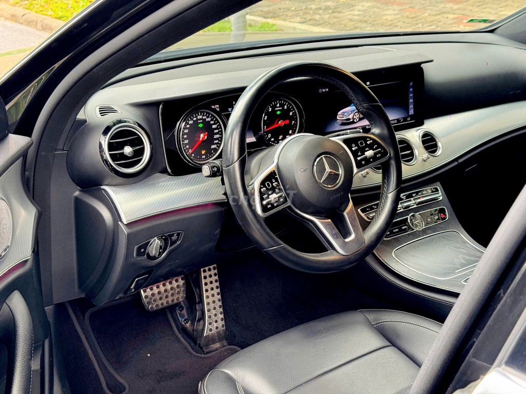 Mercedes-Benz 2020 - ảnh 5