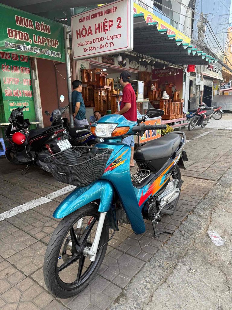 Honda 1999 - ảnh 1