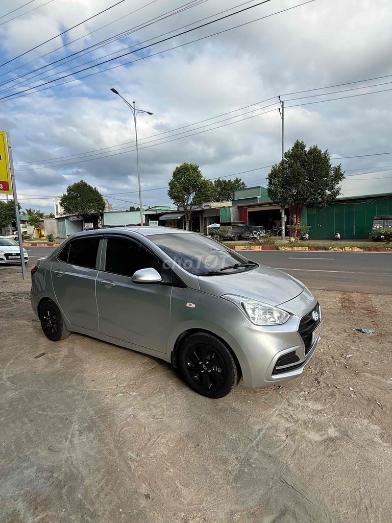 Hyundai i10 2018 - ảnh 4