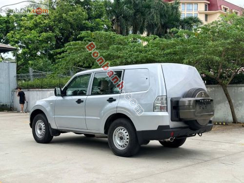 Mitsubishi Pajero 2009 - ảnh 4