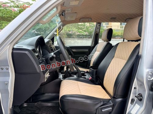 Mitsubishi Pajero 2009 - ảnh 5