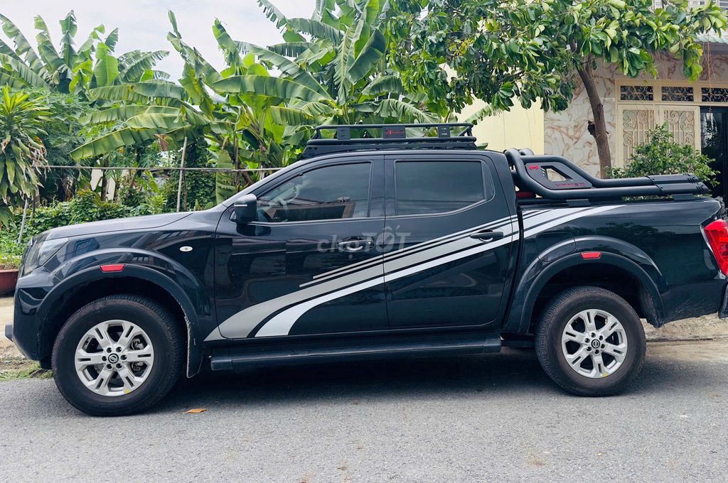 Nissan Navara 2023 - ảnh 2