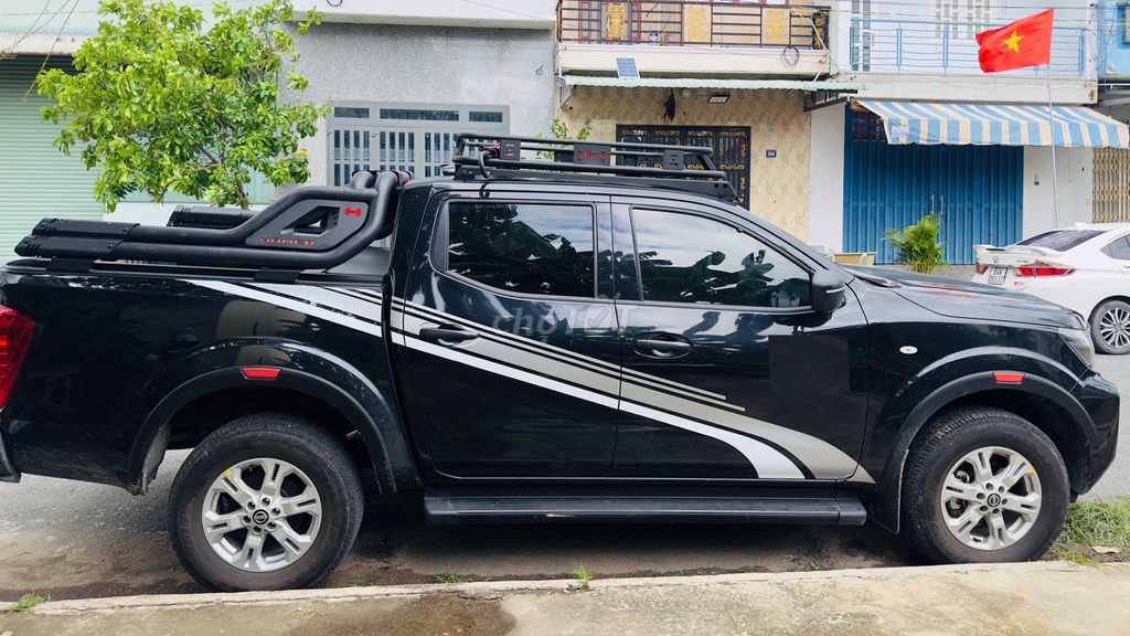 Nissan Navara 2023 - ảnh 3