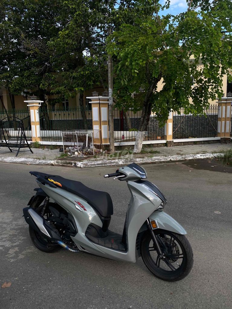 Honda SH 2022 - ảnh 1