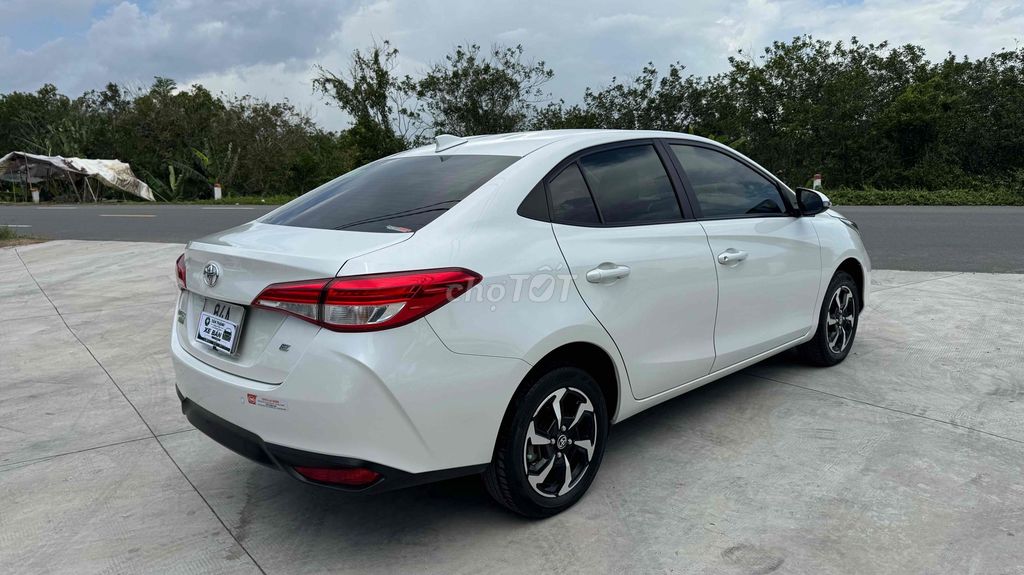Toyota Vios E CVT 2023 - ảnh 4
