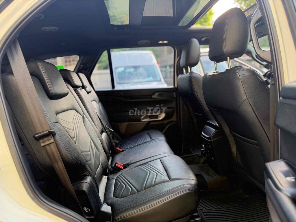 Ford Everest - ảnh 5