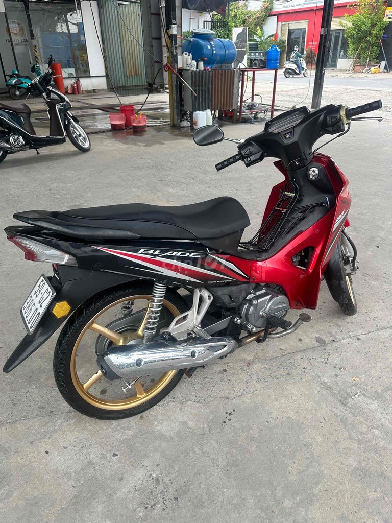 Honda Blade 2018 - ảnh 2