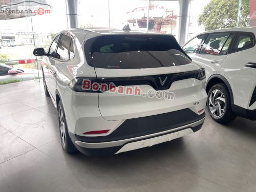 VinFast VF8 Eco AWD 2023 - ảnh 4