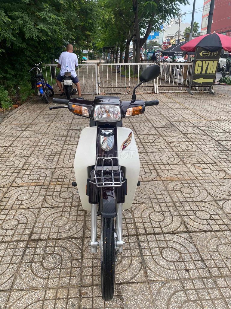 Honda Super 2006 - ảnh 4