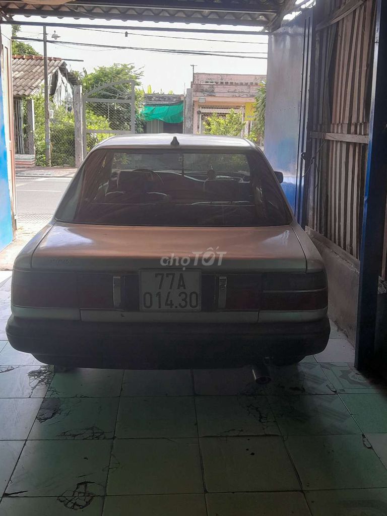 Toyota Corolla - ảnh 2