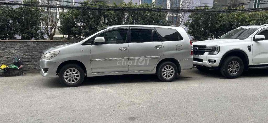Toyota Innova 2013 - ảnh 1