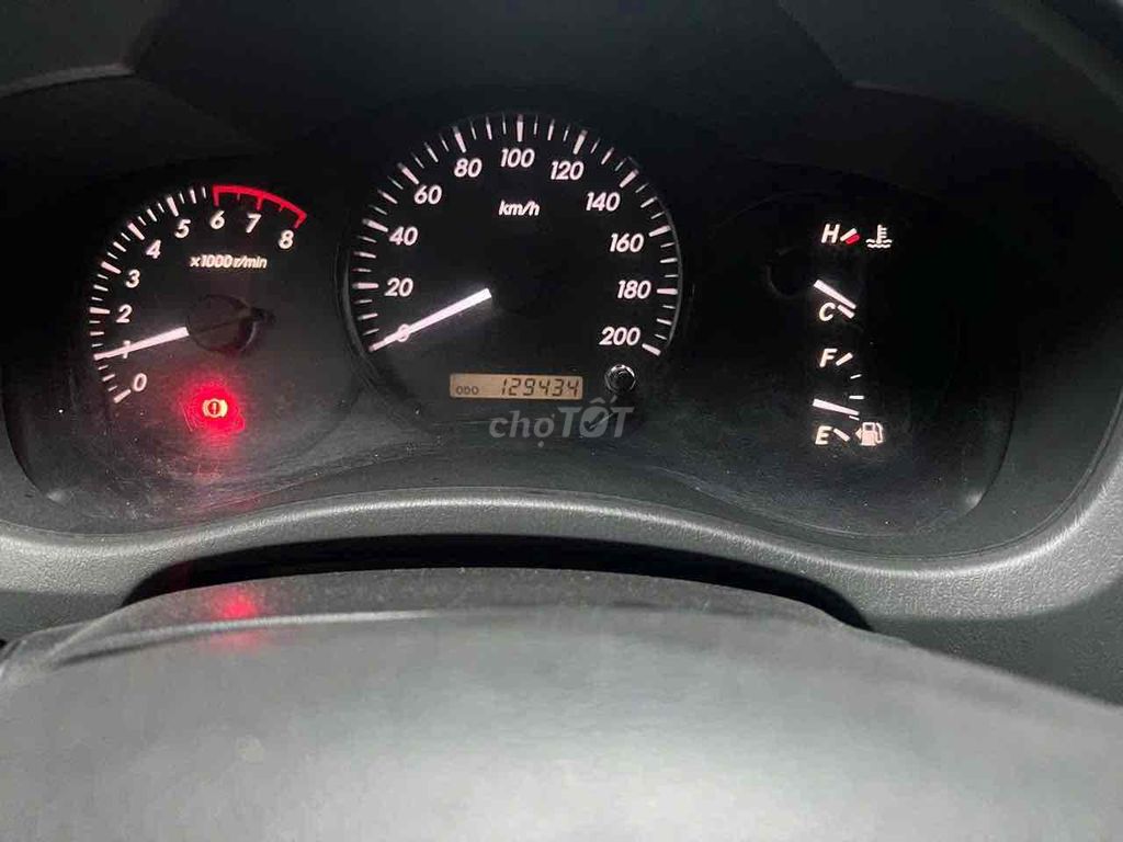 Toyota Innova 2013 - ảnh 4