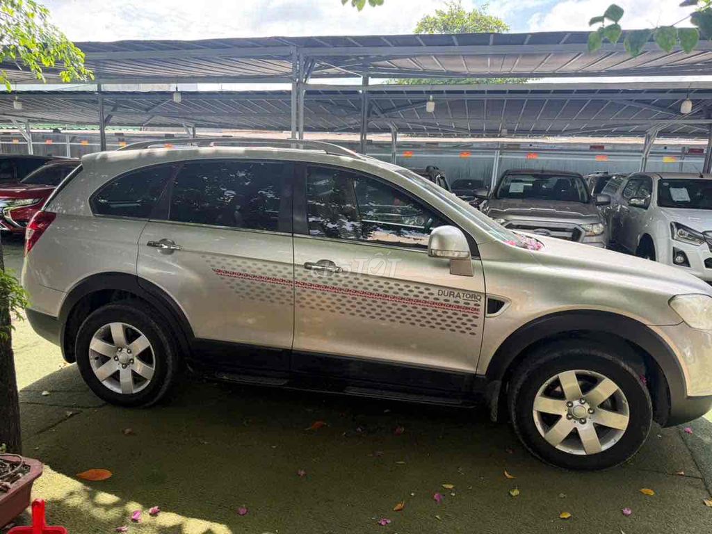 Chevrolet Captiva 2008 - ảnh 2