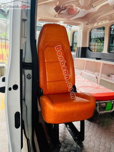 Ford Transit 2025 - ảnh 5