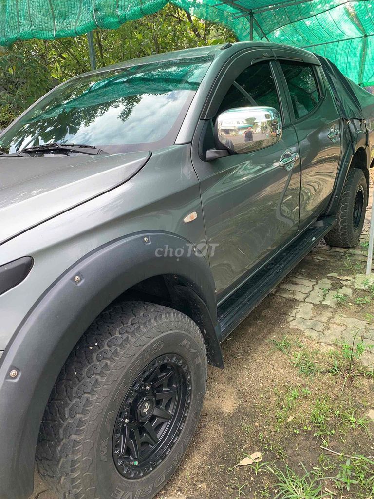 Mitsubishi Triton 2015 - ảnh 3