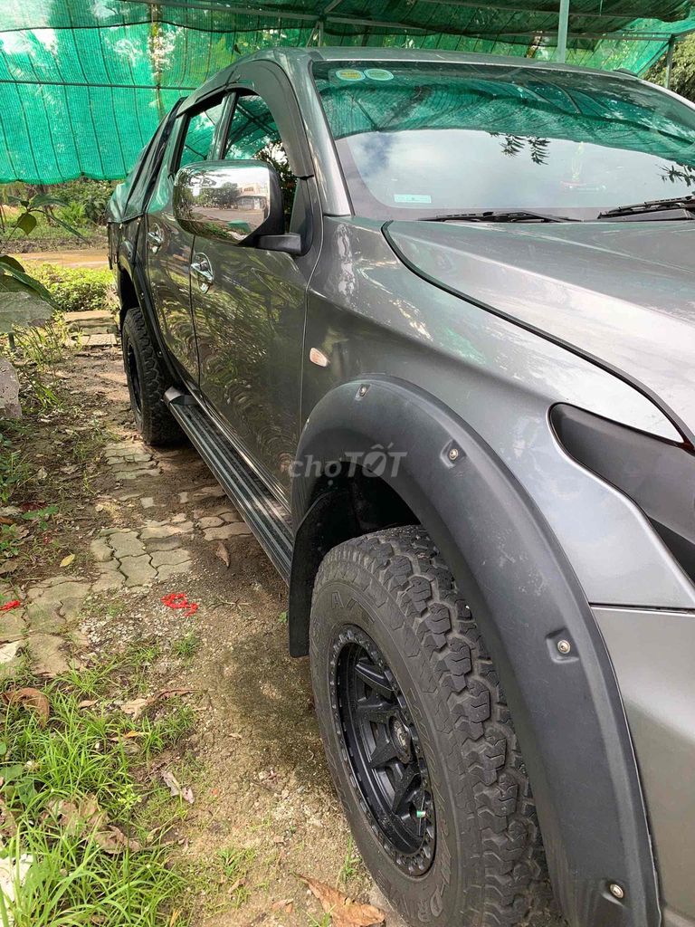 Mitsubishi Triton 2015 - ảnh 4