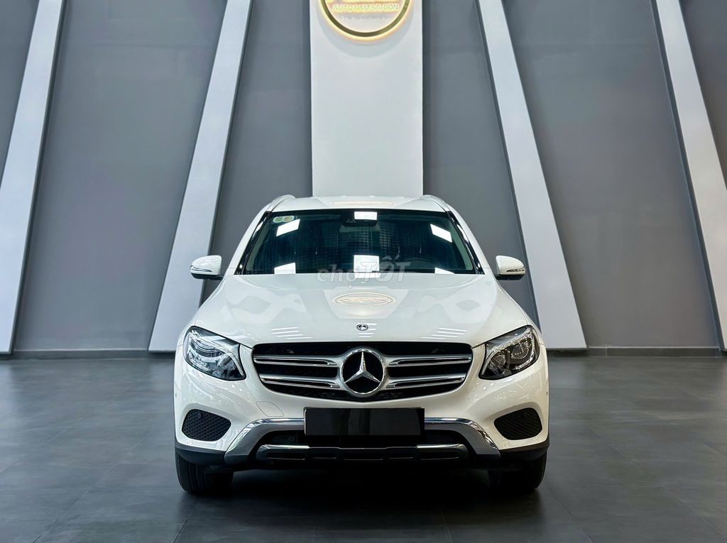 Mercedes-Benz 2018 - ảnh 1