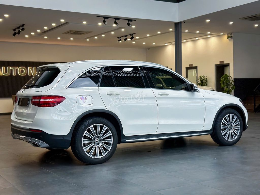 Mercedes-Benz 2018 - ảnh 5
