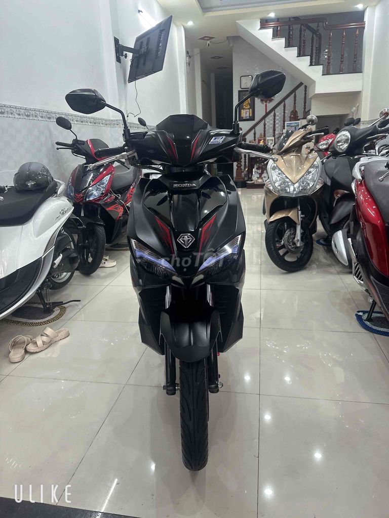 Honda Air Blade 2019 - ảnh 1