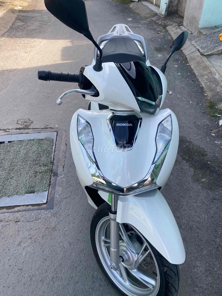 Honda SH 2025 - ảnh 1
