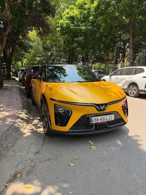 VinFast VF7 Plus 2024 - ảnh 1