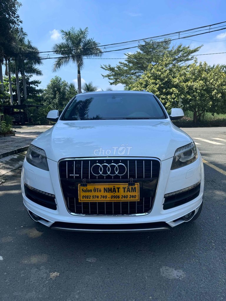 Audi Q7 2012 - ảnh 1