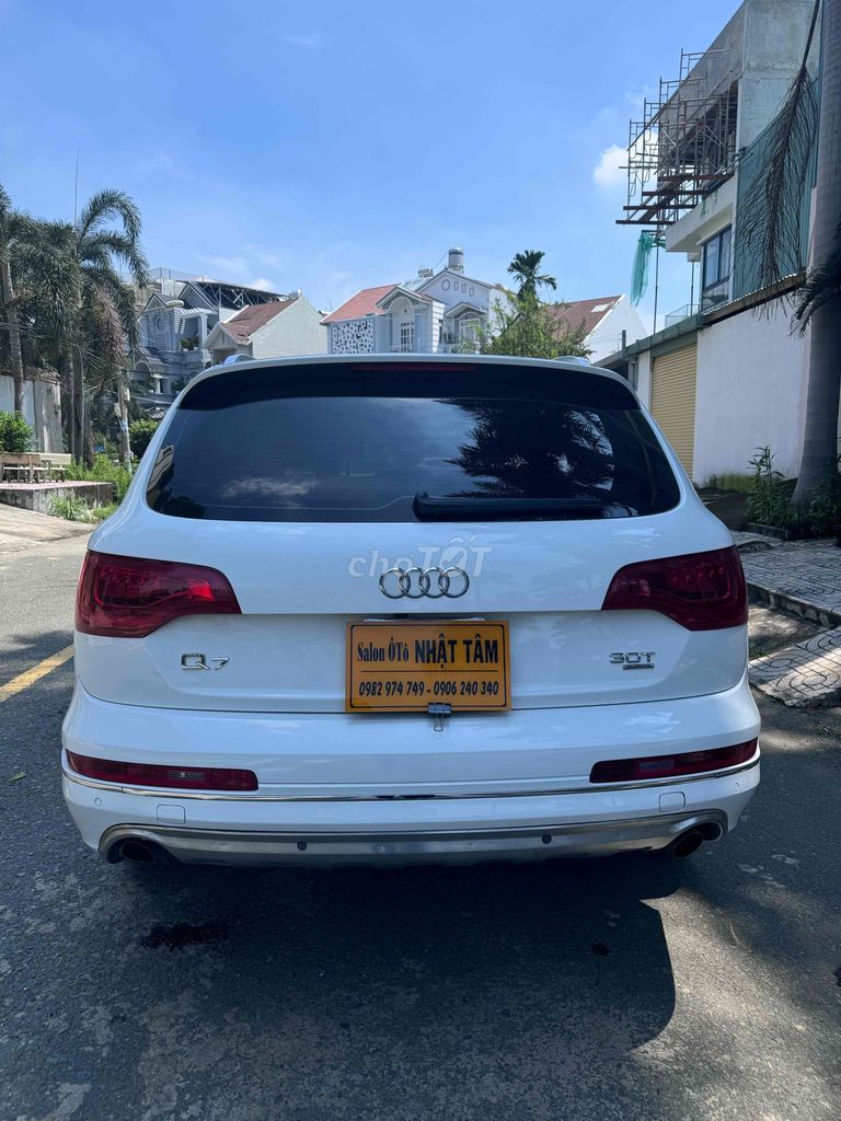 Audi Q7 2012 - ảnh 2